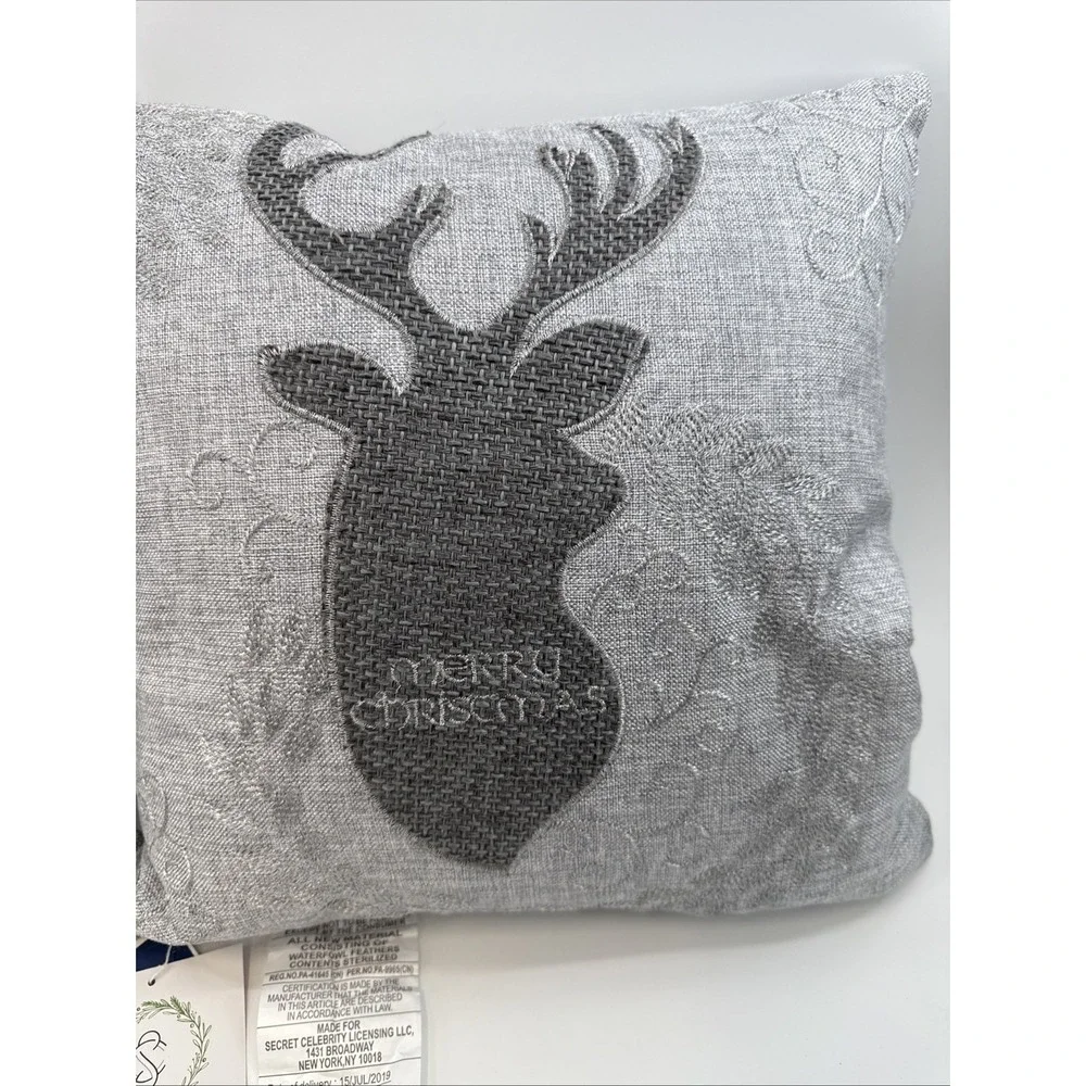 2-Secret‎ Celebrity Merry Christmas Gray Deer Embroidered Throw Pillows NWT